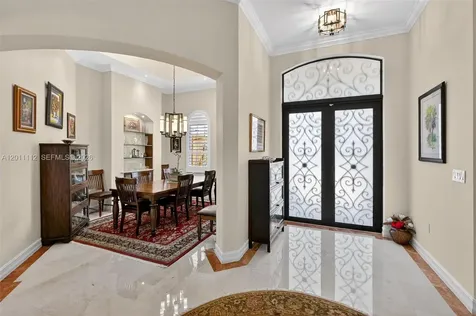 8920 SW 162nd Terrace Palmetto Bay FL 33157