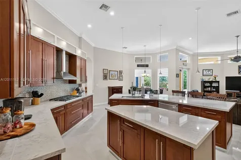 8920 SW 162nd Terrace Palmetto Bay FL 33157