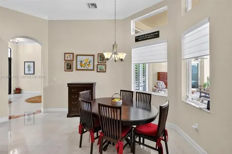 8920 SW 162nd Terrace Palmetto Bay FL 33157