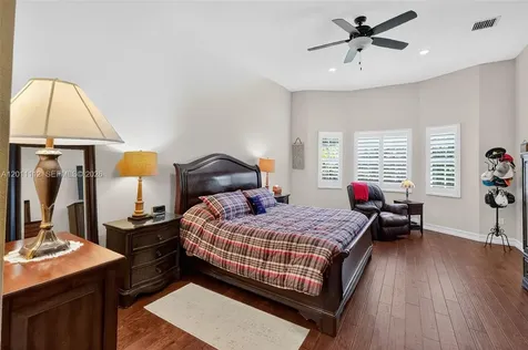 8920 SW 162nd Terrace Palmetto Bay FL 33157