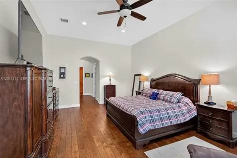 8920 SW 162nd Terrace Palmetto Bay FL 33157
