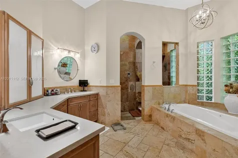 8920 SW 162nd Terrace Palmetto Bay FL 33157