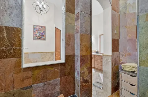 8920 SW 162nd Terrace Palmetto Bay FL 33157