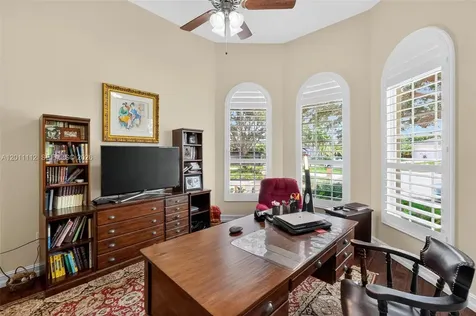 8920 SW 162nd Terrace Palmetto Bay FL 33157