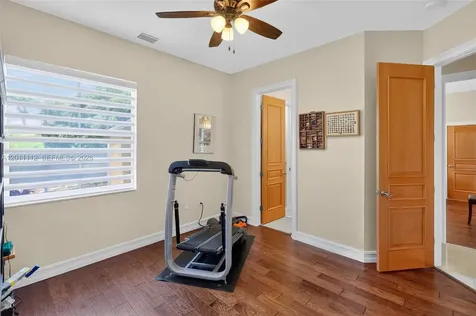8920 SW 162nd Terrace Palmetto Bay FL 33157