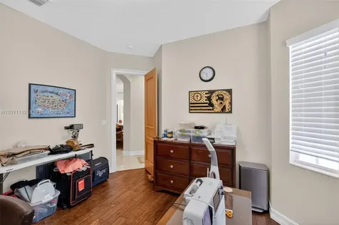 8920 SW 162nd Terrace Palmetto Bay FL 33157