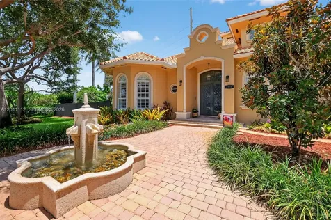 8920 SW 162nd Terrace Palmetto Bay FL 33157