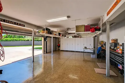 8920 SW 162nd Terrace Palmetto Bay FL 33157