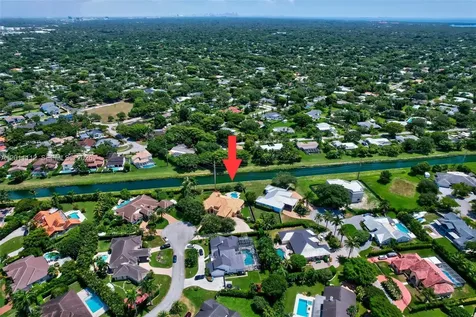 8920 SW 162nd Terrace Palmetto Bay FL 33157