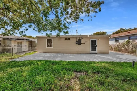 837 30th Street West Palm Beach FL 33407