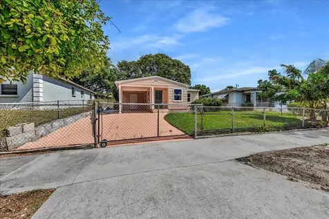837 30th Street West Palm Beach FL 33407