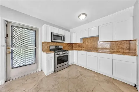 837 30th Street West Palm Beach FL 33407