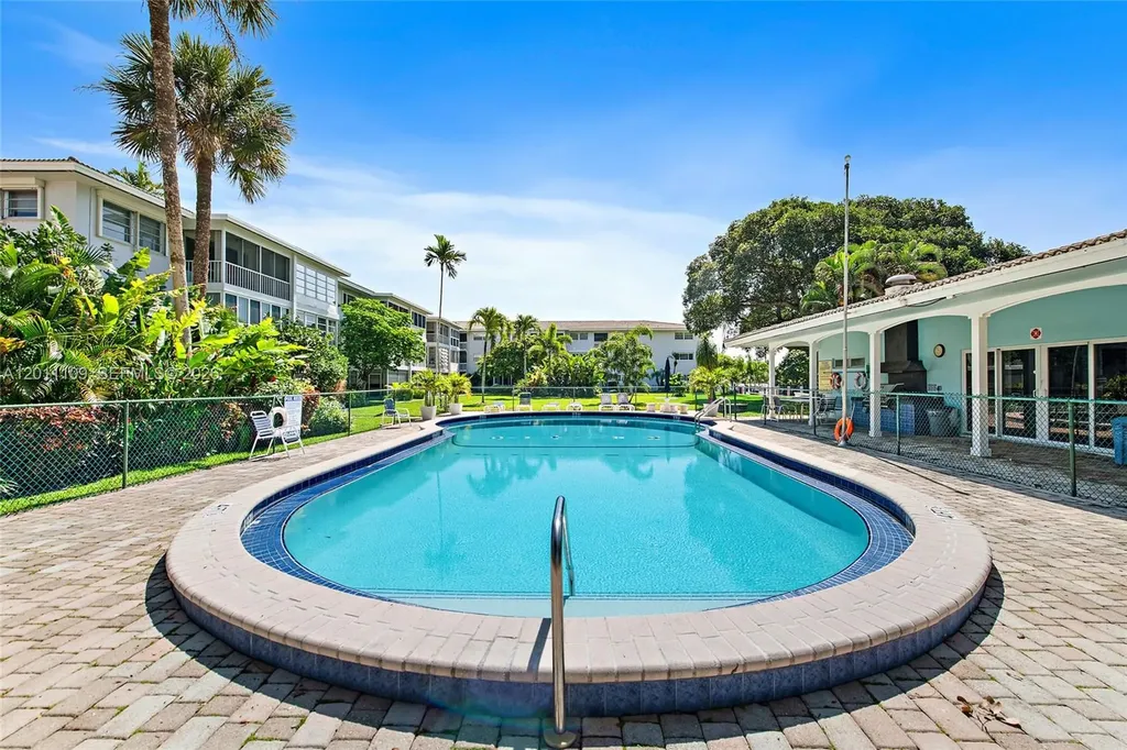 1100 SW 12th Street Fort Lauderdale FL 33315