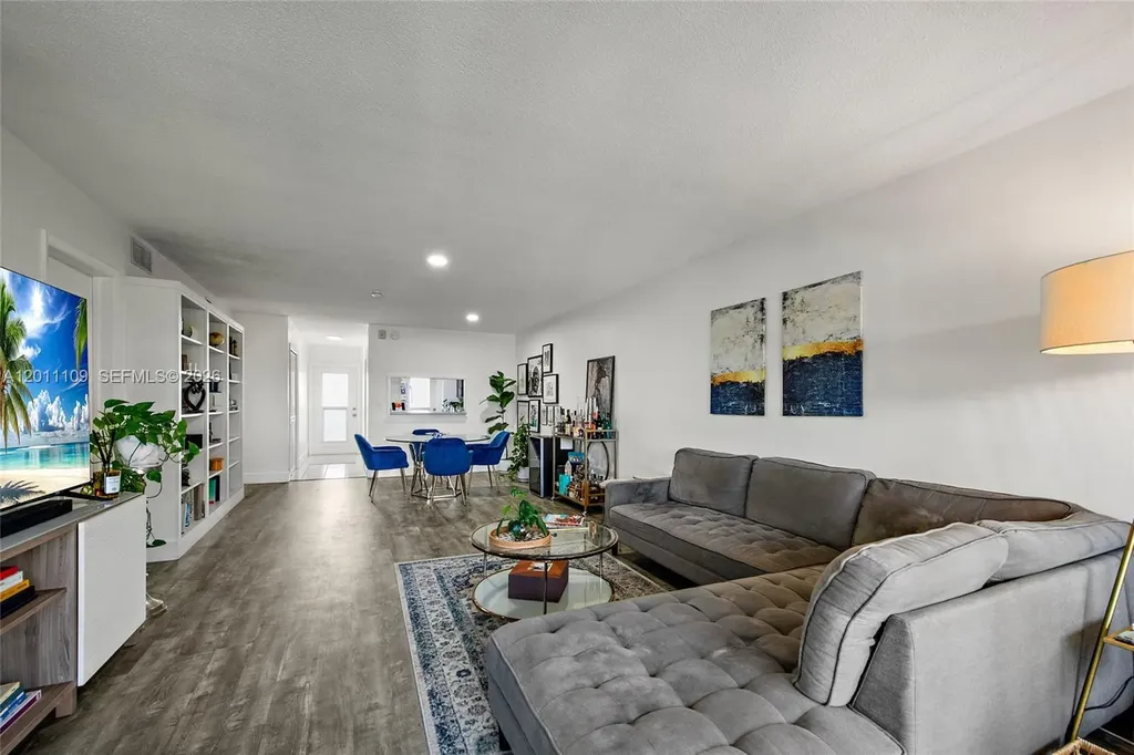 1100 SW 12th Street Fort Lauderdale FL 33315