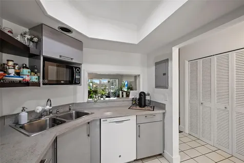 1100 SW 12th Street Fort Lauderdale FL 33315
