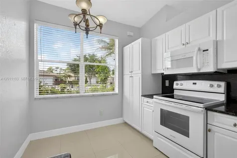 2151 Umbrella Cay West Palm Beach FL 33411