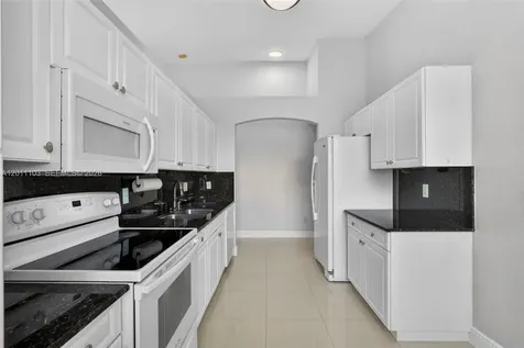2151 Umbrella Cay West Palm Beach FL 33411