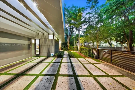 3232 Emathla Street Miami FL 33133