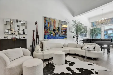 644 W Palm Aire Drive Pompano Beach FL 33069