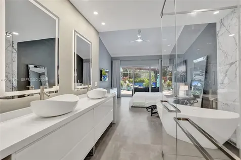 644 W Palm Aire Drive Pompano Beach FL 33069