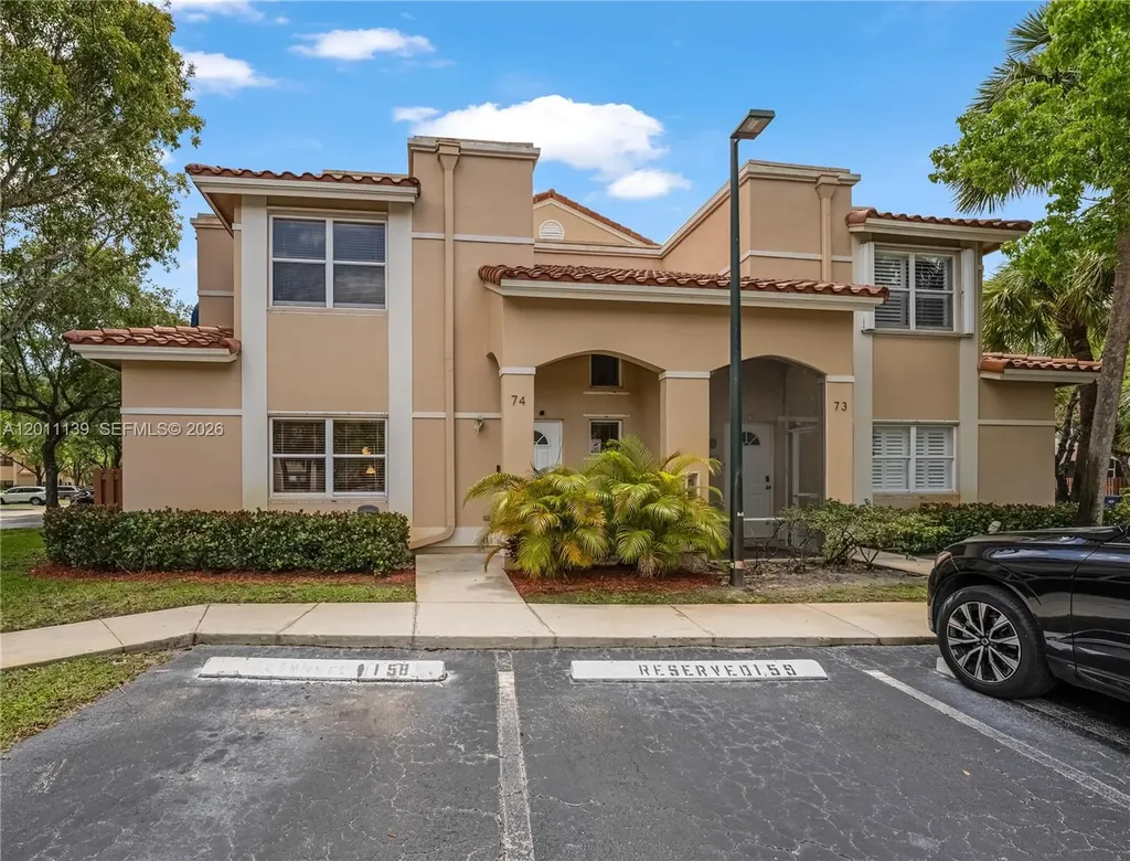 595 Racquet Club Road Weston FL 33326