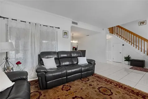 595 Racquet Club Road Weston FL 33326
