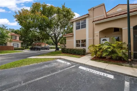 595 Racquet Club Road Weston FL 33326