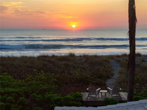 55 N Beach Road Jupiter Island FL 33455