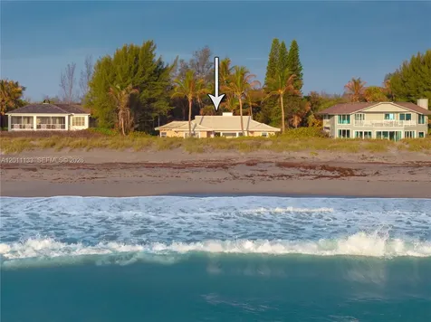55 N Beach Road Jupiter Island FL 33455