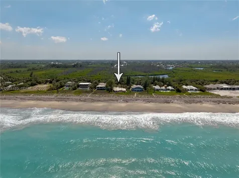 55 N Beach Road Jupiter Island FL 33455