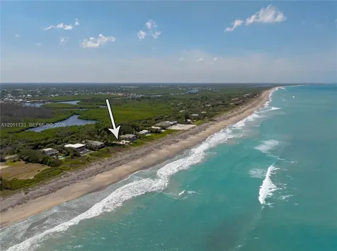 55 N Beach Road Jupiter Island FL 33455