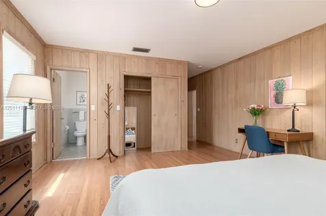 55 N Beach Road Jupiter Island FL 33455