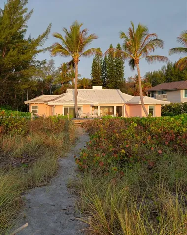 55 N Beach Road Jupiter Island FL 33455