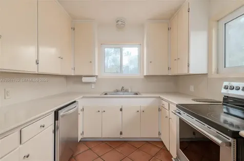 55 N Beach Road Jupiter Island FL 33455