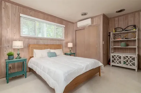 55 N Beach Road Jupiter Island FL 33455