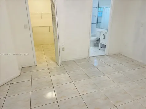 15765 SW 139 Avenue Miami FL 33177