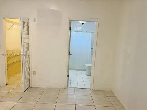 15765 SW 139 Avenue Miami FL 33177