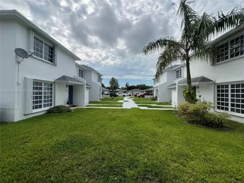 19372 SW 103rd Court Cutler Bay FL 33157