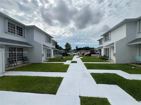 19372 SW 103rd Court Cutler Bay FL 33157