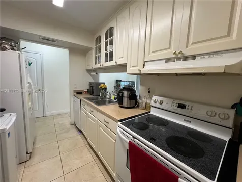 19372 SW 103rd Court Cutler Bay FL 33157