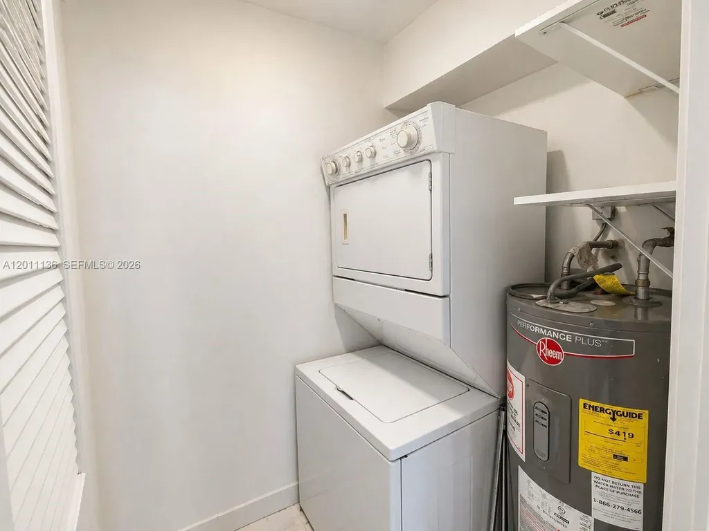 400 SE 14th Street Fort Lauderdale FL 33316
