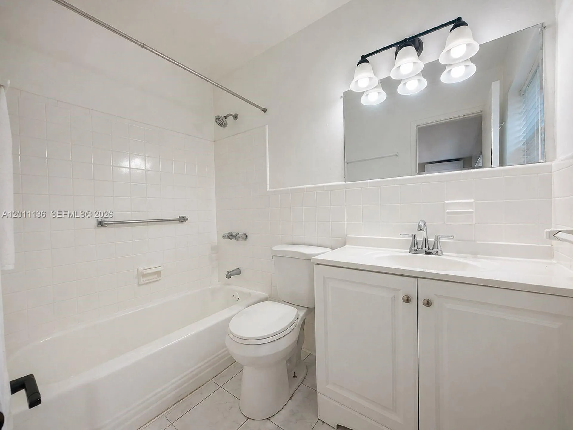400 SE 14th Street Fort Lauderdale FL 33316