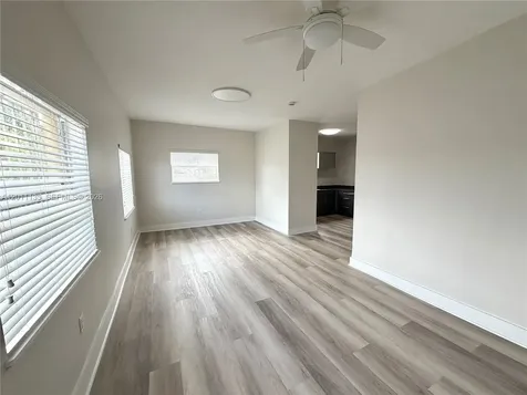 173 NW 36th Street Miami FL 33127