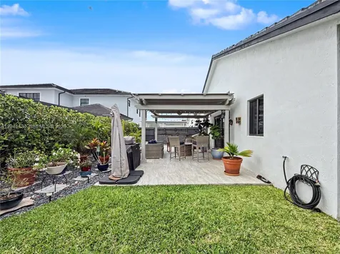 3803 SW 148th Avenue Miami FL 33185