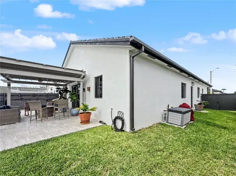 3803 SW 148th Avenue Miami FL 33185