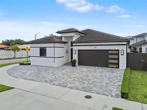 3803 SW 148th Avenue Miami FL 33185