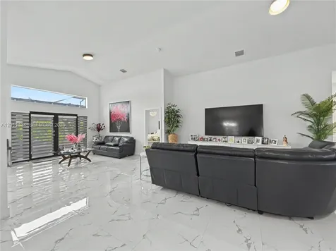 3803 SW 148th Avenue Miami FL 33185