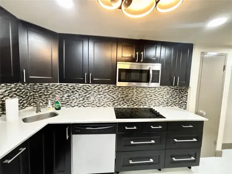 999 Brickell Bay Drive Miami FL 33131