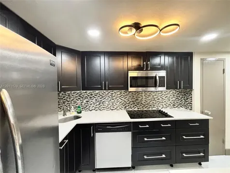 999 Brickell Bay Drive Miami FL 33131