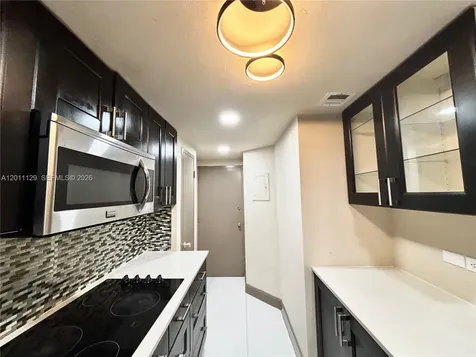 999 Brickell Bay Drive Miami FL 33131